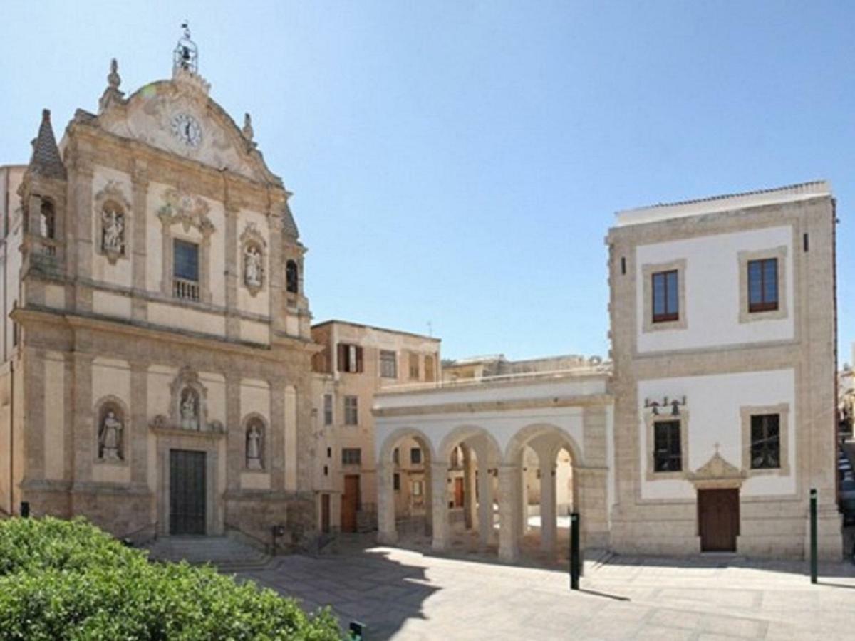 אלקאמו Piazza Repubblica Appartament מראה חיצוני תמונה